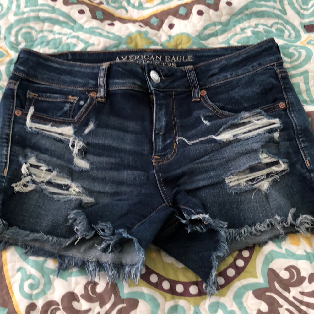 American eagle distressed Jean shorts